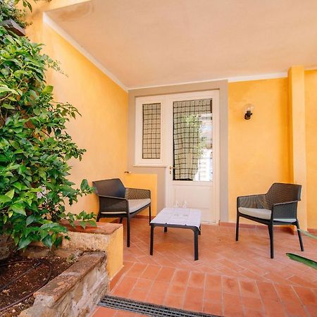 Holiday Home Il Borgo Degli Agrumi Uzzano エクステリア 写真