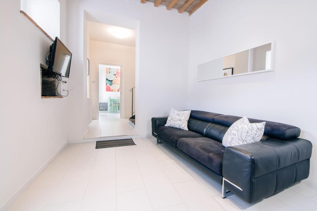 Holiday Home Il Borgo Degli Agrumi Uzzano エクステリア 写真